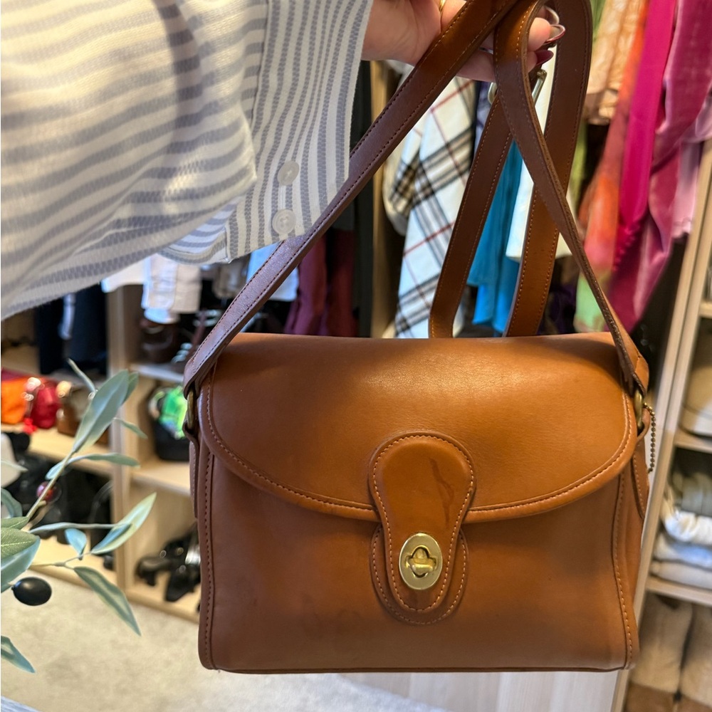 Vintage Coach Devon Crossbody Bag In British Tan